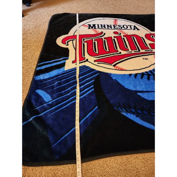 Minnesota Twins Blanket Soft Throw MLB Fleece Stadium Baseball Fan Sports 58x50 - Picture 10 of 11